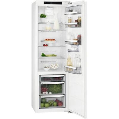 Réfrigérateur 1 porte intégrable AEG SKE818E9ZC